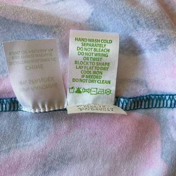 LILLY Pulitzer Bundle of 2 Dresses: Annastasha Floral & Green Beckett Dr… - Picture 10 of 17